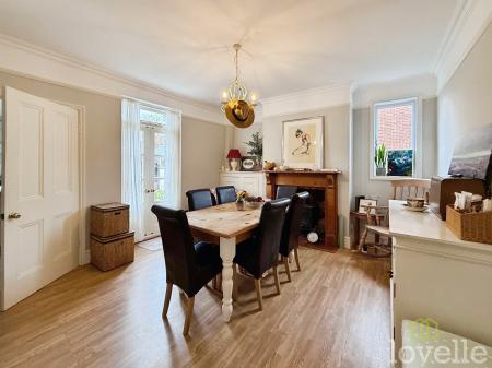 3 bedroom Semi-detached house for sale in Chapel Lane, North Hykeham, LN6