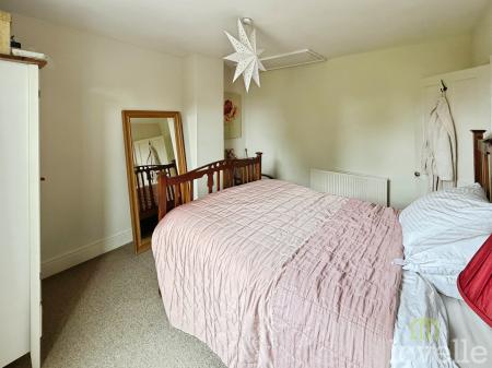 3 bedroom Semi-detached house for sale in Chapel Lane, North Hykeham, LN6