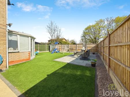 3 bedroom Semi-detached house for sale in Garrick Close, Lincoln, LN5