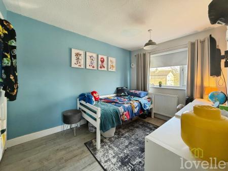 3 bedroom Semi-detached house for sale in Garrick Close, Lincoln, LN5