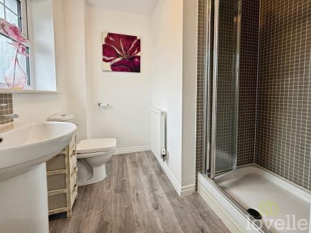 4 bedroom Detached house for sale in Meadowsweet Lane, Witham St Hughs, LN6