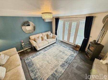 4 bedroom Detached house for sale in Meadowsweet Lane, Witham St Hughs, LN6