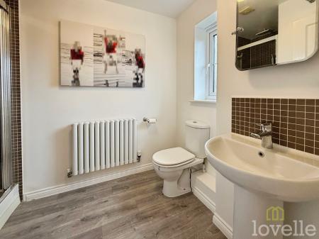 4 bedroom Detached house for sale in Meadowsweet Lane, Witham St Hughs, LN6