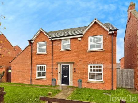 4 bedroom Detached house for sale in Meadowsweet Lane, Witham St Hughs, LN6