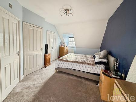 4 bedroom Town house for sale in Squirrel Chase, Witham St Hughs, LN6