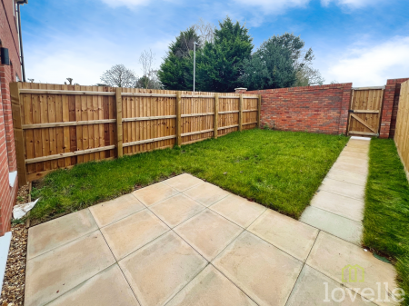 2 bedroom Terraced House to let in Blackburn Court, Coningsby, LN4