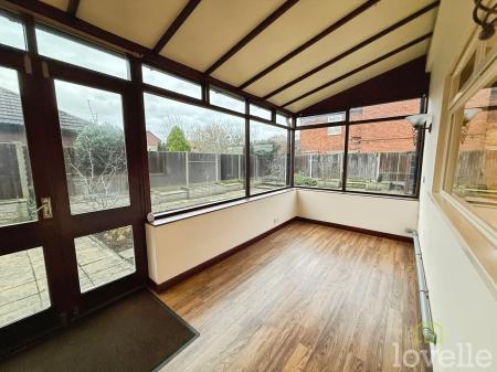 3 bedroom Semi-detached house for sale in Boultham Park Road, Lincoln, LN6