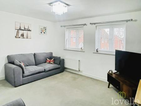 4 bedroom Semi-detached house for sale in Vespasian Way, North Hykeham, LN6