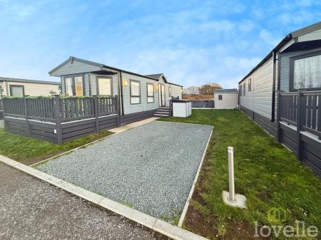 Four Seasons Country Park, Newark, NG23