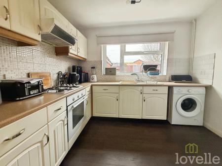 2 bedroom Detached bungalow for sale in Acer Court, Lincoln, LN6