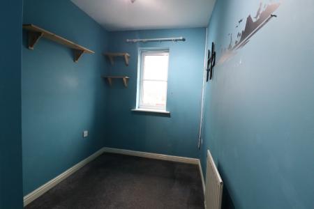 3 bedroom Semi-detached house to let in Stane Drive, Lincoln, LN4