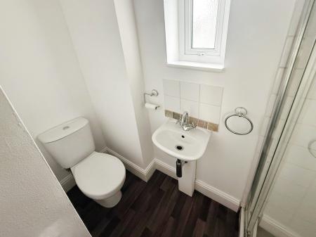 3 bedroom Semi-detached house to let in Station Road, Bardney, LN3