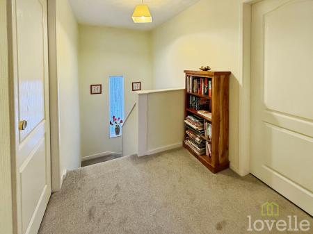 3 bedroom Terraced House for sale in Gunby Avenue, Lincoln, LN6