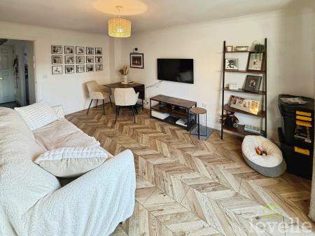 2 bedroom Terraced House for sale in Watling Close, Bracebridge Heath, LN4