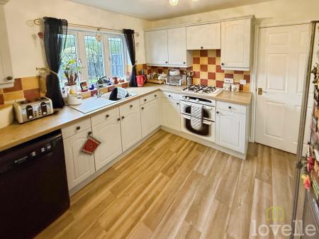 3 bedroom Detached house for sale in Lotus Court, North Hykeham, LN6