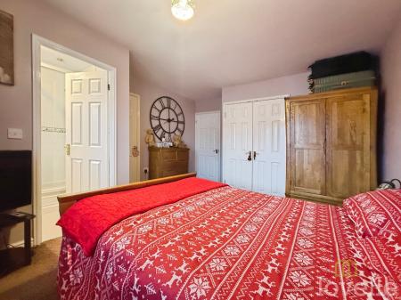 3 bedroom Detached house for sale in Lotus Court, North Hykeham, LN6