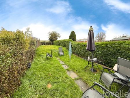 2 bedroom Terraced House for sale in Sherwood Drive, Waddington, LN5