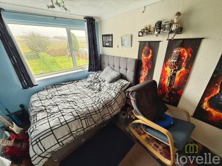 2 bedroom Terraced House for sale in Sherwood Drive, Waddington, LN5