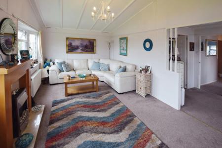 2 bedroom Park home for sale in Beacon Park Home Village, Skegness, PE25