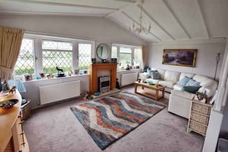 2 bedroom Park home for sale in Beacon Park Home Village, Skegness, PE25