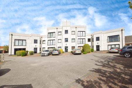 Belton Park Road, Skegness, PE25