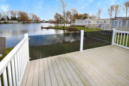 2 bedroom Caravan for sale in Cedar Lakes, Southview Leisure Park, Skegness, PE25