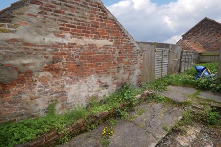 4 bedroom End of terrace house for sale in Church Street, Burgh Le Marsh, PE24