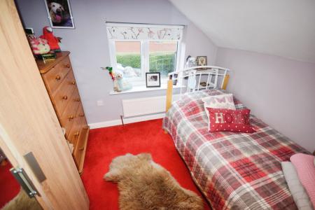 3 bedroom Detached house for sale in Croft lane, Croft, PE24