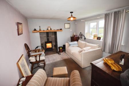 3 bedroom Detached house for sale in Croft lane, Croft, PE24