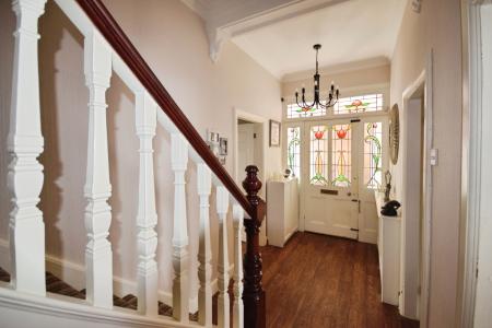 4 bedroom Semi-detached house for sale in Derby Avenue, Skegness, PE25