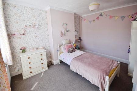 5 bedroom Semi-detached house for sale in Drummond Road, Skegness, PE25