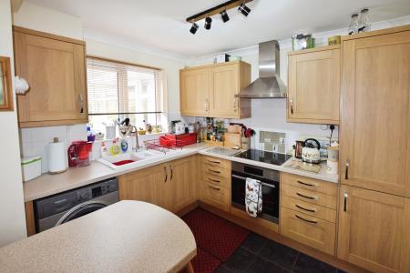 4 bedroom Semi-detached house for sale in Eden Close, Skegness, PE25