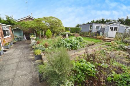 3 bedroom Detached house for sale in Gunby Road, Orby, PE24