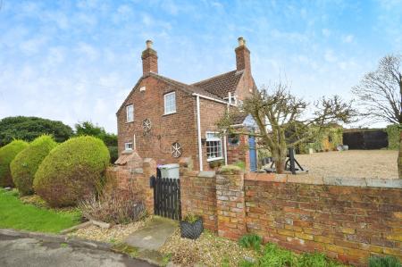 3 bedroom Detached house for sale in Gunby Road, Orby, PE24