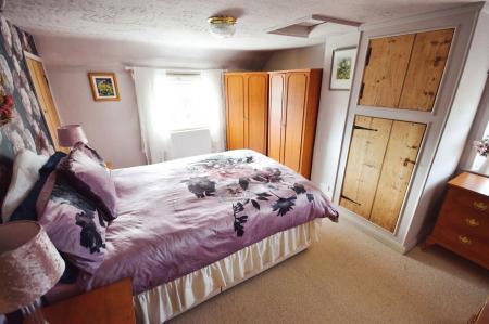 3 bedroom Detached house for sale in Gunby Road, Orby, PE24