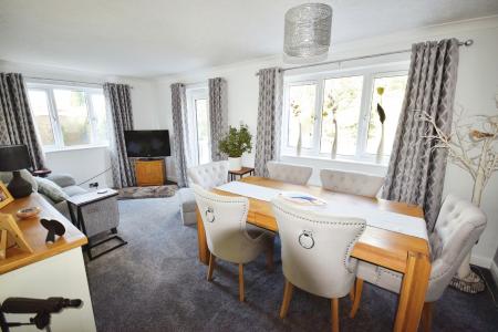 3 bedroom Detached bungalow for sale in Hesketh Crescent, Skegness, PE25