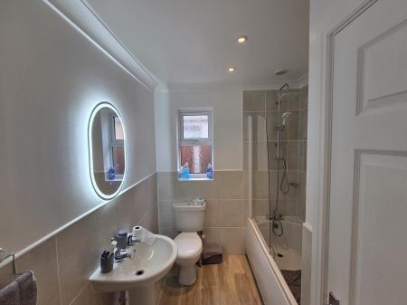 4 bedroom Bungalow for sale in Hides Close, Ingoldmells, PE25