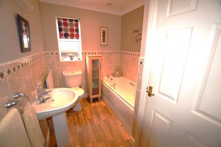 3 bedroom Detached bungalow for sale in Hides Close, Ingoldmells, PE25