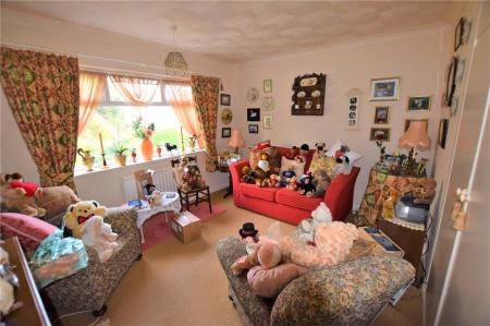3 bedroom Detached house for sale in Hill Top, Hall Lane, Burgh Le Marsh, PE24