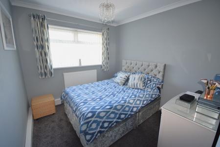 2 bedroom Bungalow for sale in Holden Drive, Burgh Le Marsh, PE24