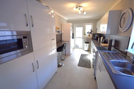 2 bedroom Bungalow for sale in Holden Drive, Burgh Le Marsh, PE24