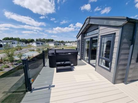 2 bedroom Park home for sale in Kelsey Woods Country Park, Monksthorpe, PE23