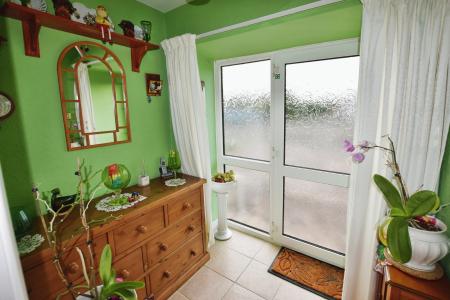 2 bedroom Detached bungalow for sale in Mayfield Grove, Skegness, PE25
