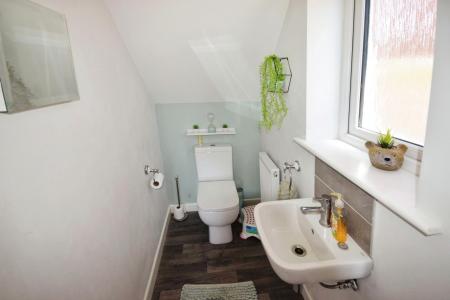 3 bedroom End of terrace house for sale in Normanby Road, Skegness, PE25