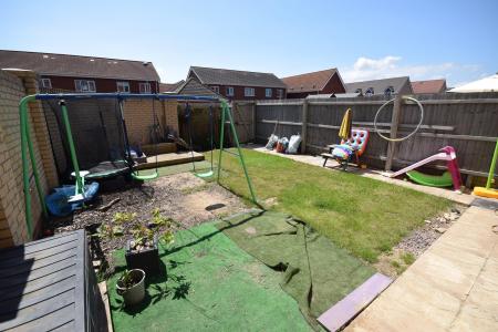 3 bedroom End of terrace house for sale in Normanby Road, Skegness, PE25