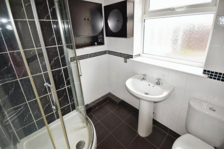 2 bedroom Semi-detached bungalow for sale in Parkers Close, Burgh Le Marsh, PE24