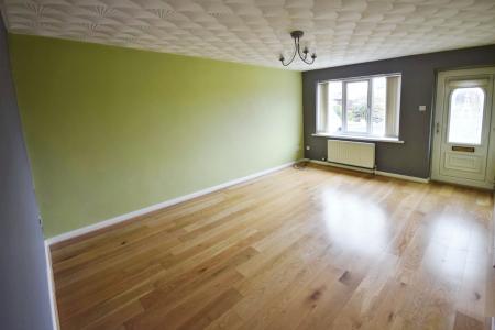 2 bedroom Semi-detached bungalow for sale in Parkers Close, Burgh Le Marsh, PE24