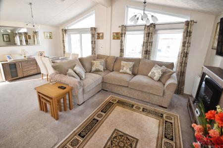 2 bedroom Park home for sale in Pear Tree Manor, Wainfleet Bank, PE24