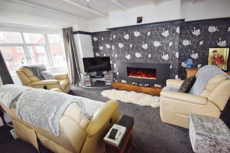 2 bedroom Maisonette for sale in Sandbeck Avenue, Skegness, PE25