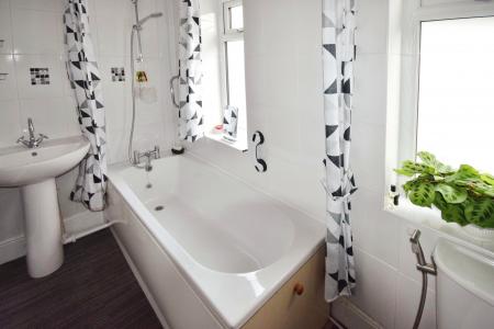 2 bedroom Maisonette for sale in Sandbeck Avenue, Skegness, PE25